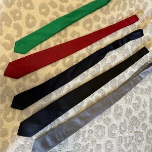 Lot of Men's Solid Color Slim Ties - Green, Red, Navy, Black, Gray